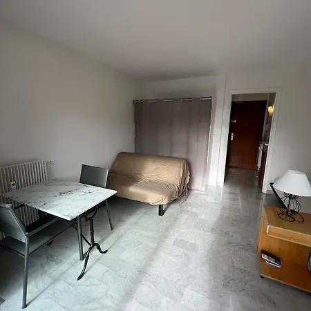 Apartament Le Refuge De Juan, Studio, 4p, Ac, Centre &